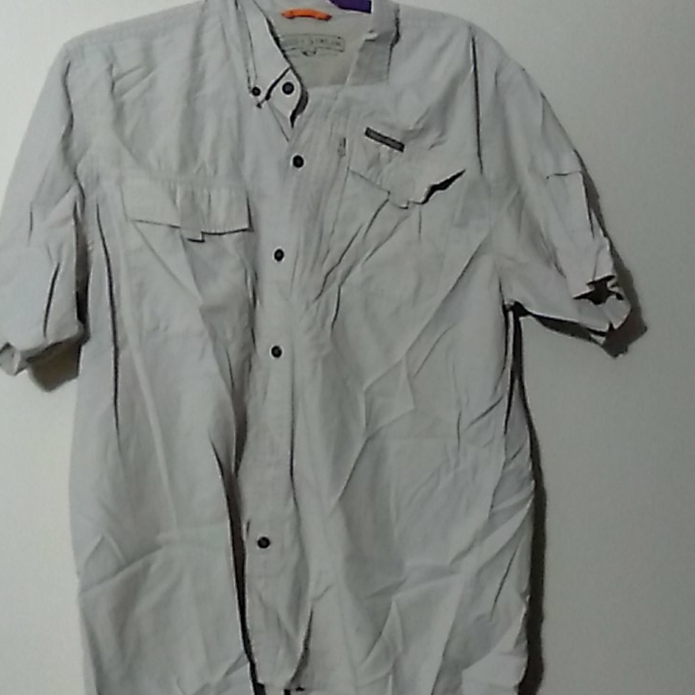 Field and Stream Large Beige Fish Shirt